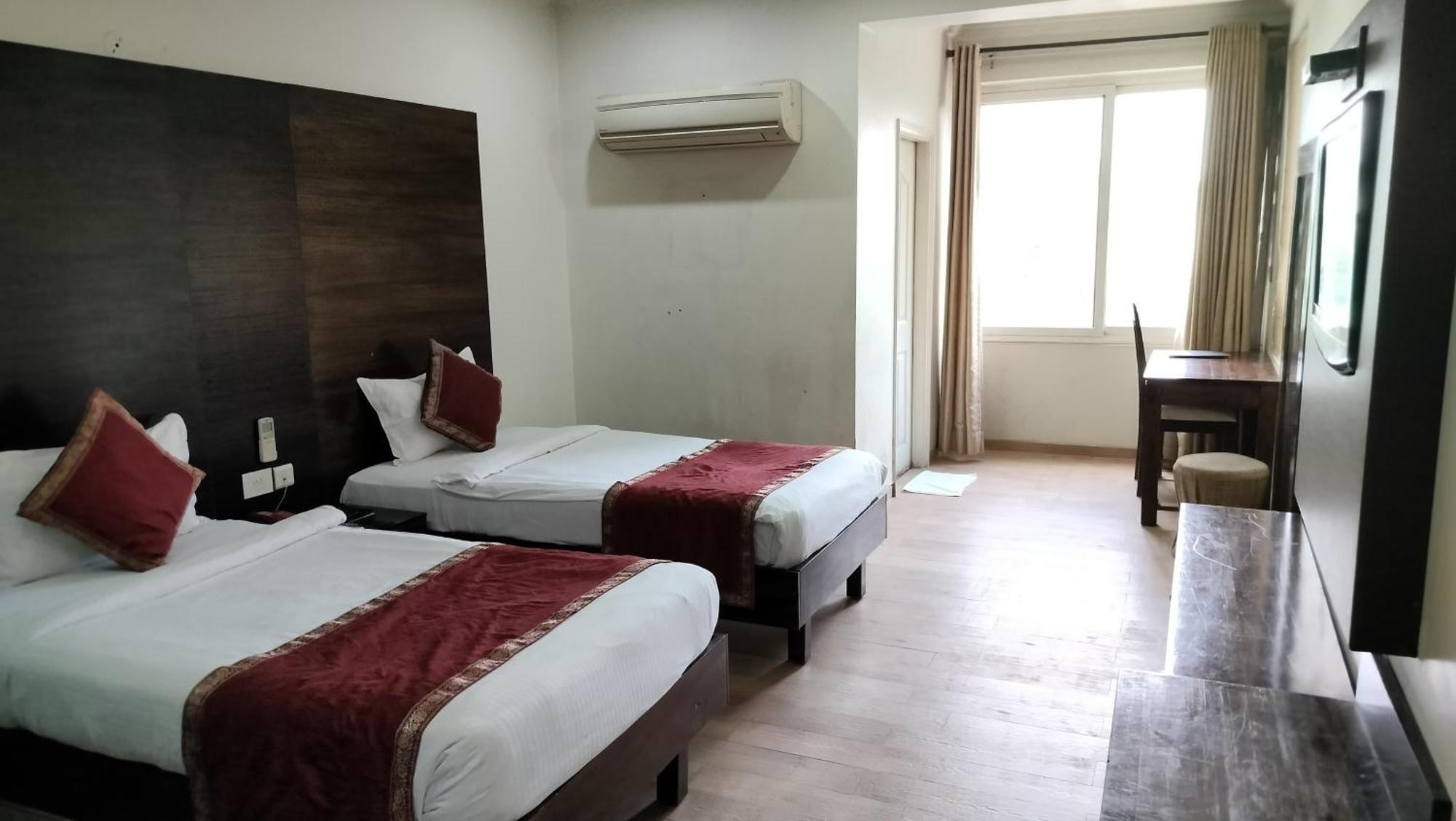 66 Residency-Boutique City Centre Hotel Jaipur Extérieur photo