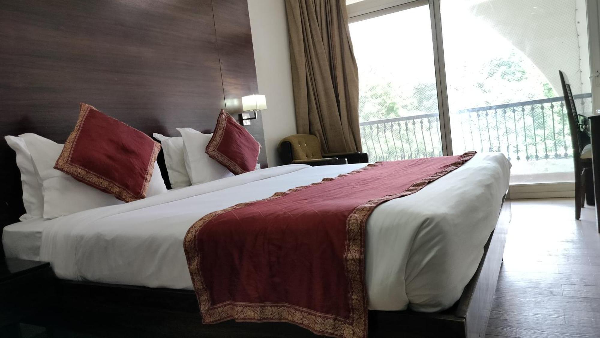 66 Residency-Boutique City Centre Hotel Jaipur Extérieur photo