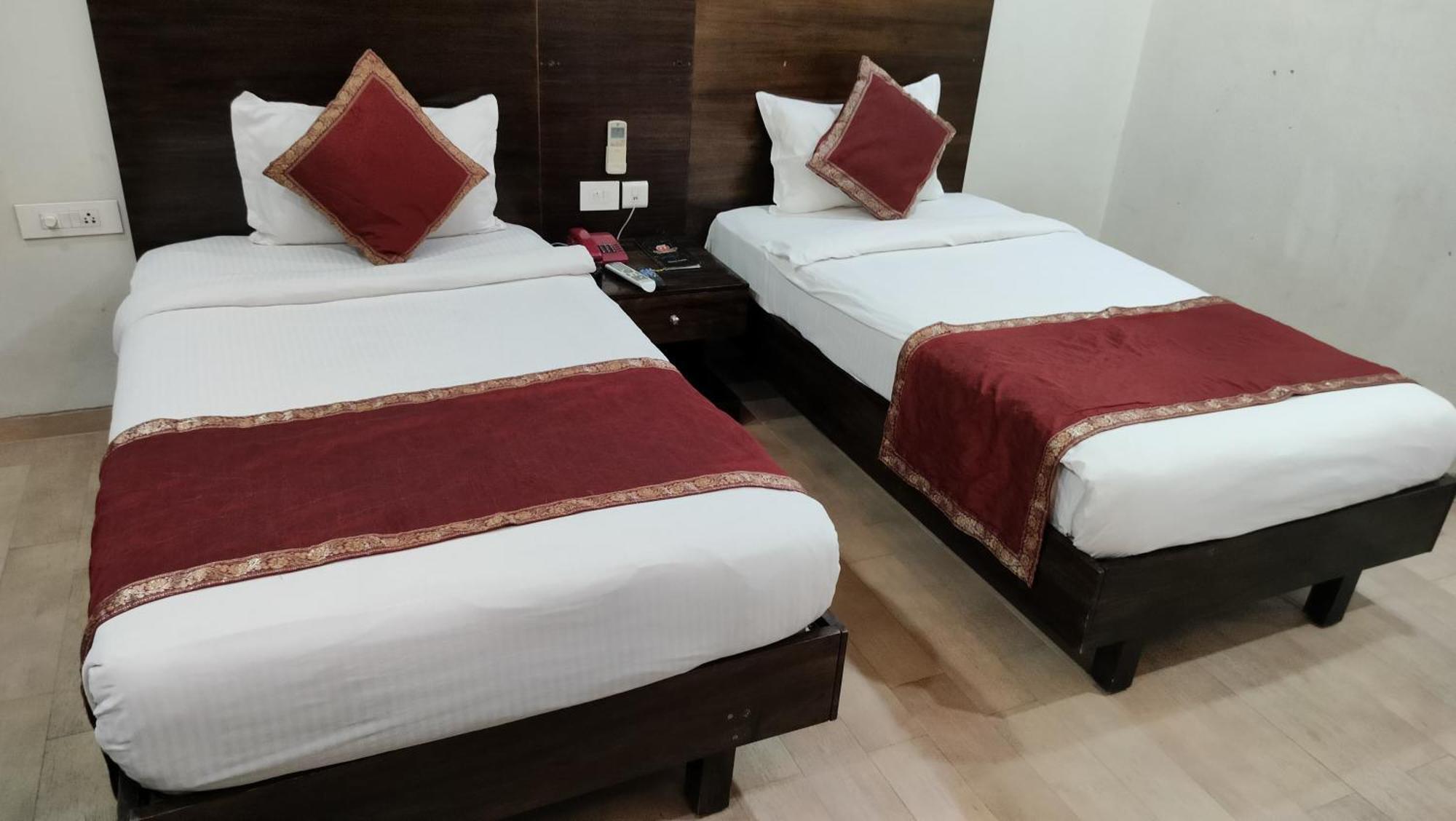 66 Residency-Boutique City Centre Hotel Jaipur Extérieur photo