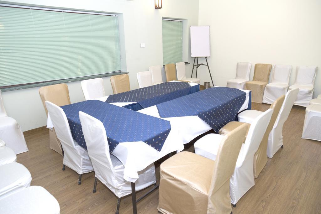66 Residency-Boutique City Centre Hotel Jaipur Extérieur photo